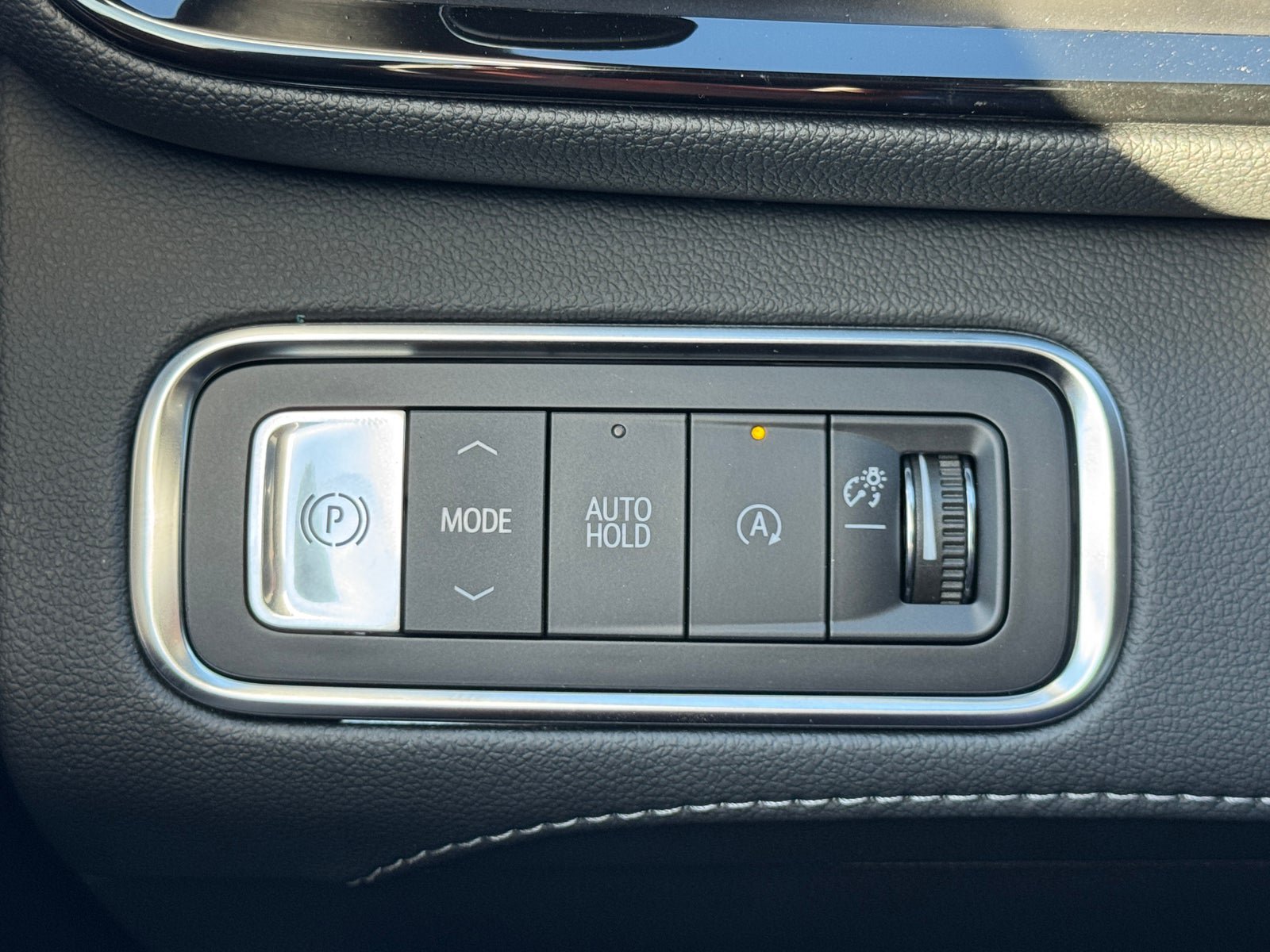 Used 2026 Buick Enclave Avenir w/ Super Cruise Package FWD image 36