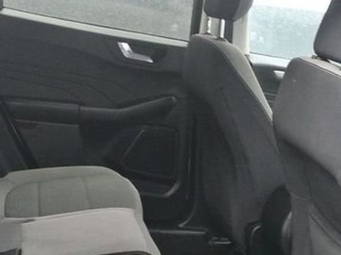 Used 2021 Ford Escape SE FWD image 12