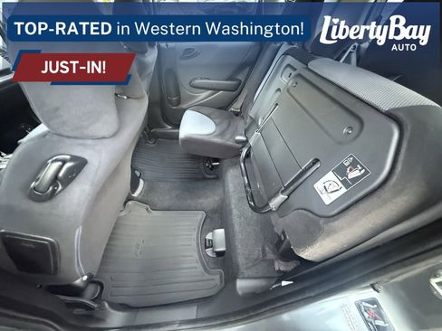 Used 2008 Honda Fit Sport image 21
