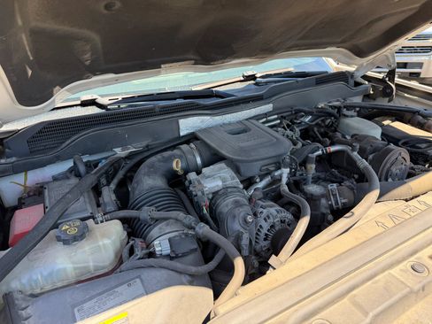 Used 2016 Chevrolet Silverado 3500 W/T w/ WT Convenience Package AWD/4WD image 30