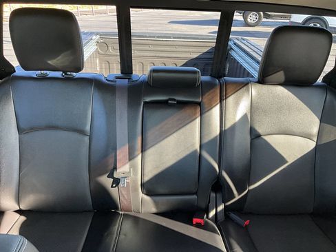 Used 2016 RAM 1500 Laramie w/ Convenience Group image 34