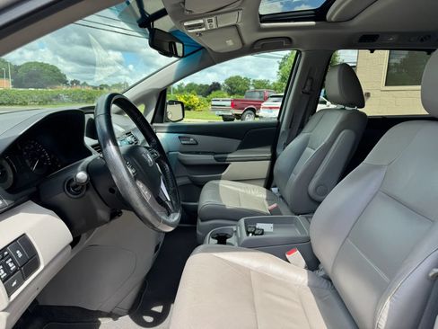 Used 2012 Honda Odyssey EX-L image 21