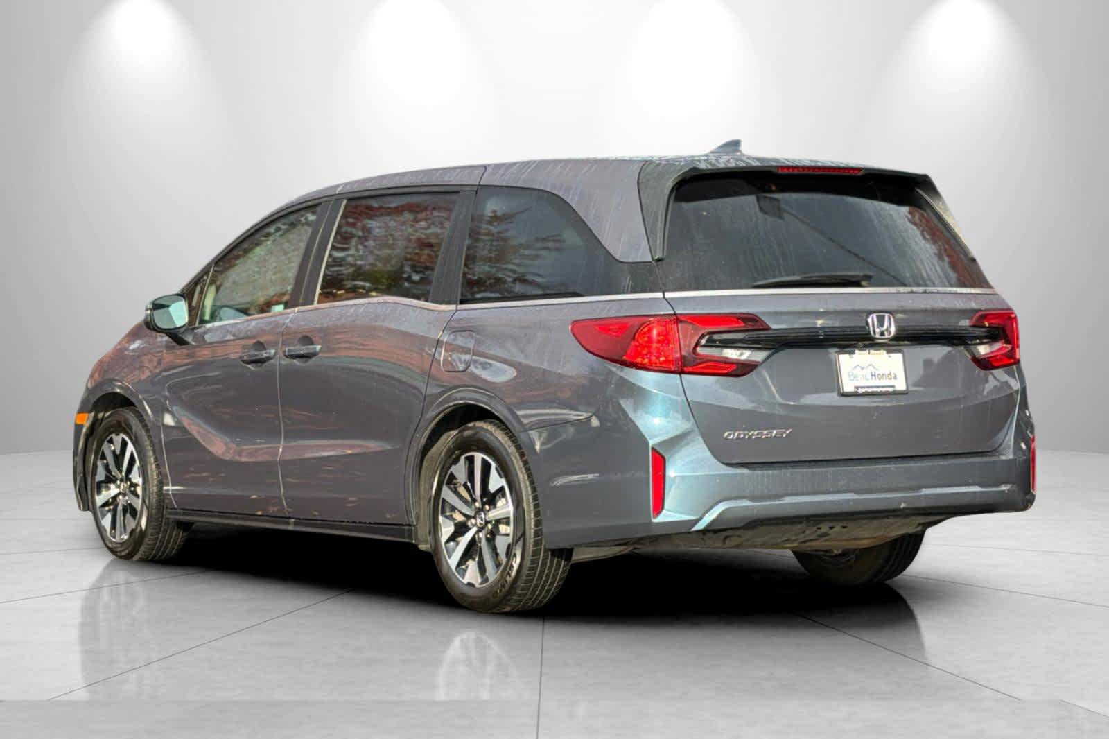Used 2025 Honda Odyssey EX-L image 6