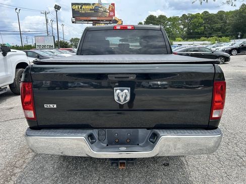 Used 2011 RAM 1500 Classic SLT w/ Luxury Group RWD image 12