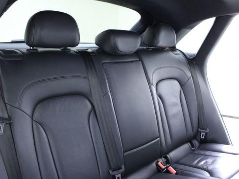 Used 2018 Audi Q3 2.0T Premium image 14