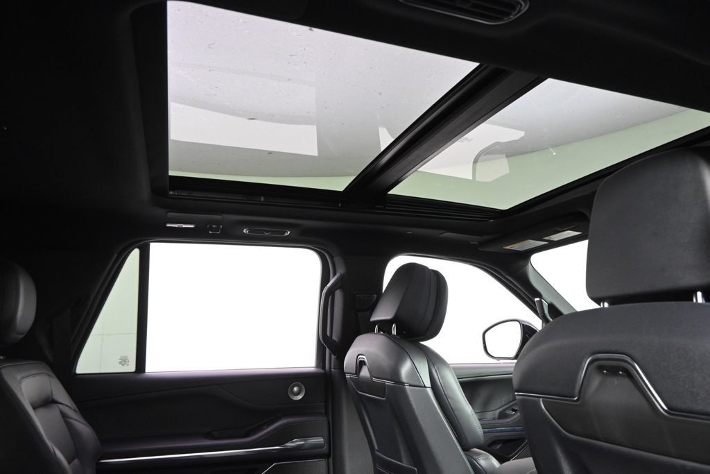 New 2027 Lincoln Navigator L Reserve w/ Jet Appearance Package AWD/4WD image 17