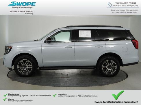 Used 2026 Ford Expedition Active AWD/4WD image 6