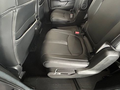 Used 2024 Honda Pilot EX-L image 49