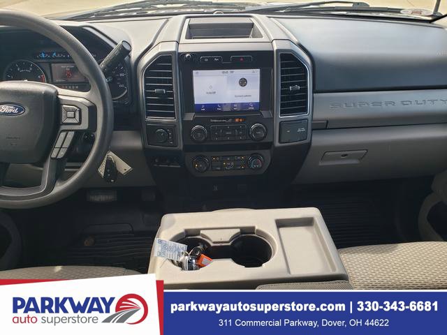 Used 2022 Ford F550 4x4 Crew Cab Super Duty w/ XLT Value Package image 17