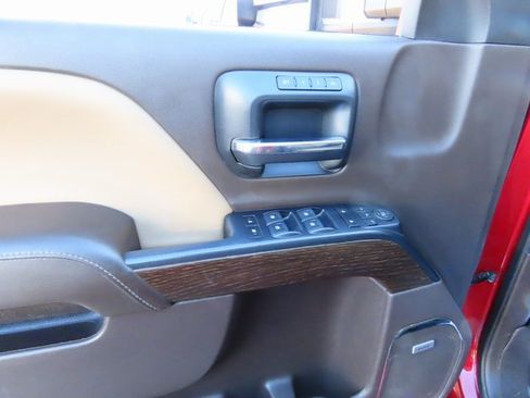 Used 2018 GMC Sierra 2500 Denali w/ Duramax Plus Package image 25