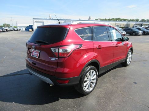 Used 2017 Ford Escape Titanium FWD image 6