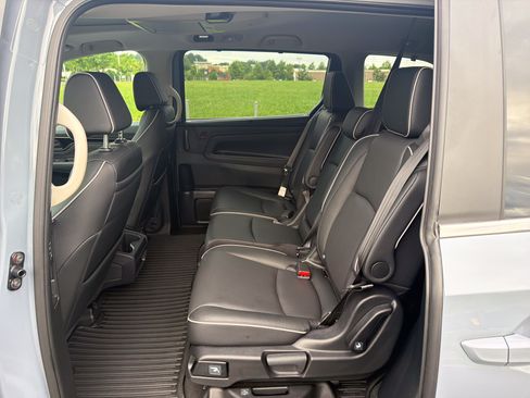 Certified 2025 Honda Odyssey Touring image 26