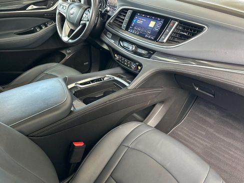 Used 2023 Buick Enclave Premium w/ Experience Buick Package AWD/4WD image 16