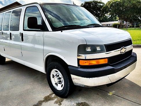 Used 2012 Chevrolet Express 3500 LT w/ LT Preferred Equipment Group RWD image 11