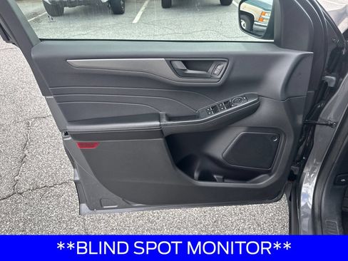 Certified 2024 Ford Escape Active FWD image 11