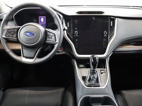 Used 2025 Subaru Outback Touring XT AWD/4WD image 16