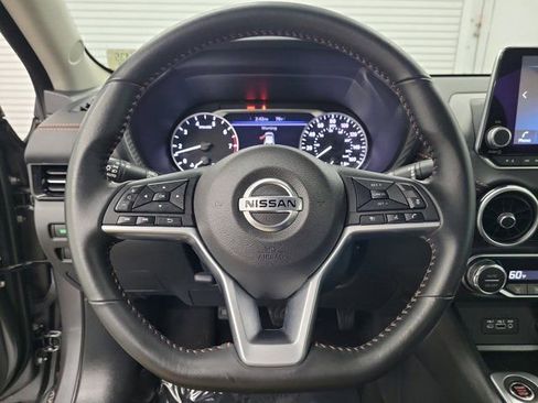 Used 2023 Nissan Sentra SR w/ Midnight Edition Package FWD image 24