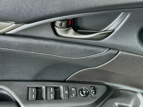 Used 2017 Honda Civic EX-L image 27
