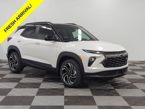 New 2026 Chevrolet TrailBlazer RS w/ Convenience Package AWD/4WD image 1