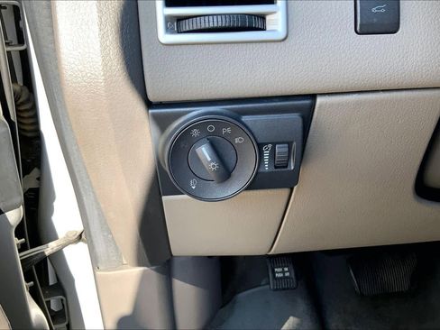 Used 2009 Lincoln MKX 2WD image 32