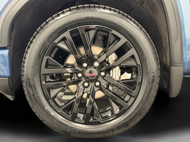 Used 2024 GMC Sierra 1500 Denali w/ Denali Reserve Package AWD/4WD image 10