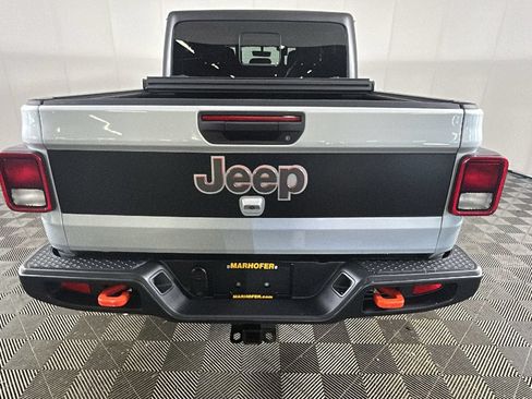 Used 2023 Jeep Gladiator Mojave w/ Trailer Tow Package AWD/4WD image 4