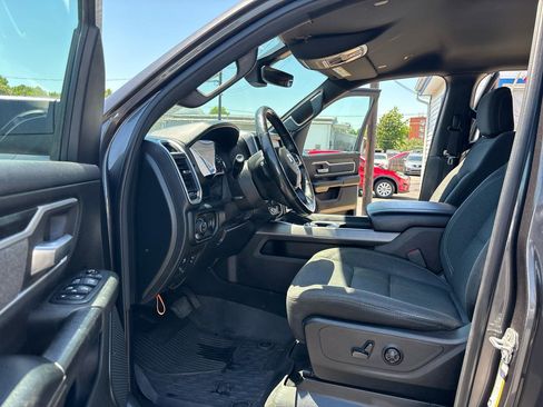 Used 2020 RAM 1500 Big Horn AWD/4WD image 13