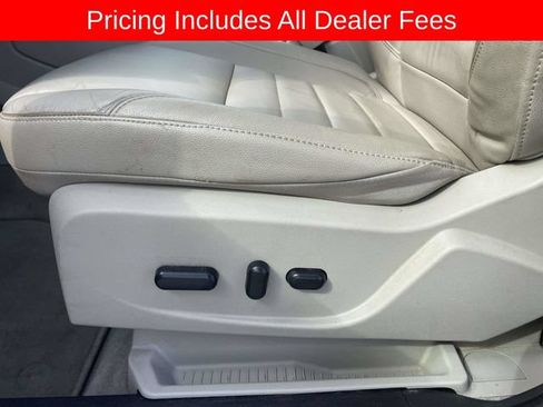 Used 2015 Ford C-MAX SEL w/ Equipment Group 302A FWD image 24