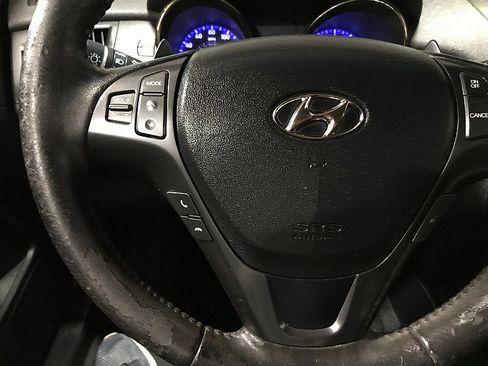 Used 2012 Hyundai Genesis 2.0T image 20
