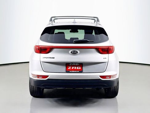 Used 2018 Kia Sportage EX image 4