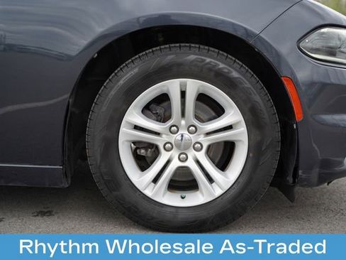 Used 2018 Dodge Charger SXT RWD image 37