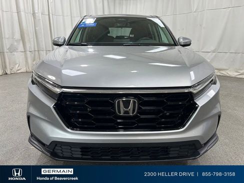 Used 2023 Honda CR-V EX image 3