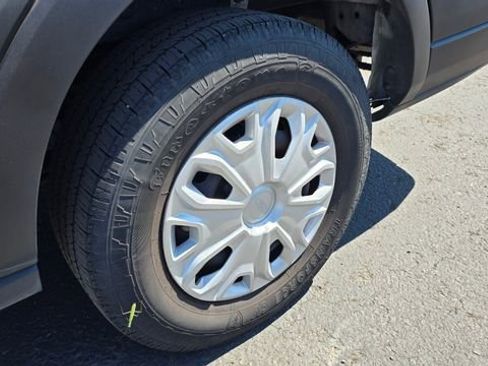 Used 2019 Ford Transit 150 XLT image 9