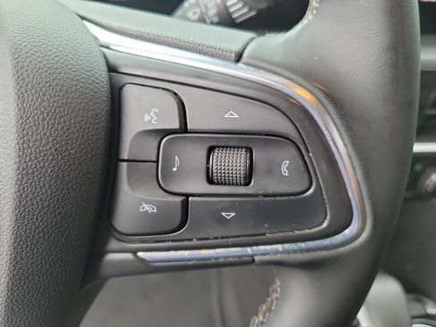 Used 2024 Buick Encore GX Sport Touring FWD image 28
