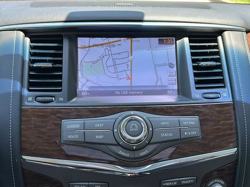 Used 2017 Nissan Armada SL AWD/4WD image 20