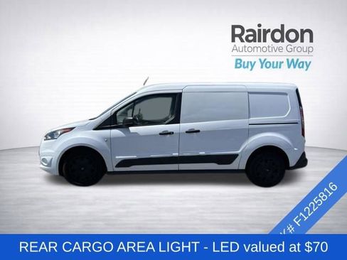 Used 2015 Ford Transit Connect XLT FWD image 4