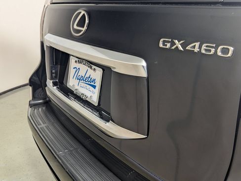 Used 2020 Lexus GX 460 Premium w/ Premium Package AWD/4WD image 8