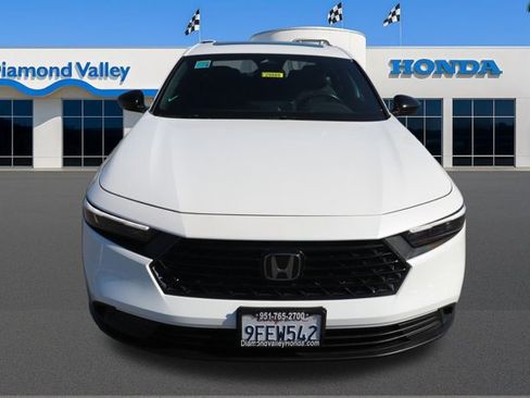 Used 2023 Honda Accord Sport image 2