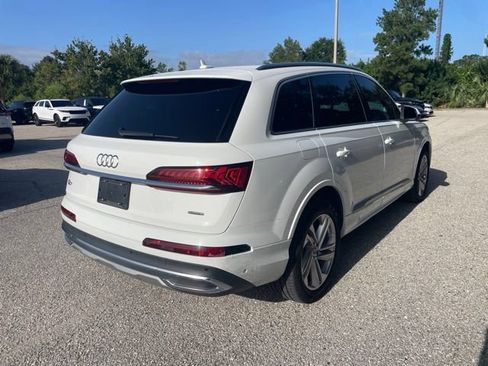 Used 2022 Audi Q7 2.0T Premium w/ Convenience Package AWD/4WD image 2