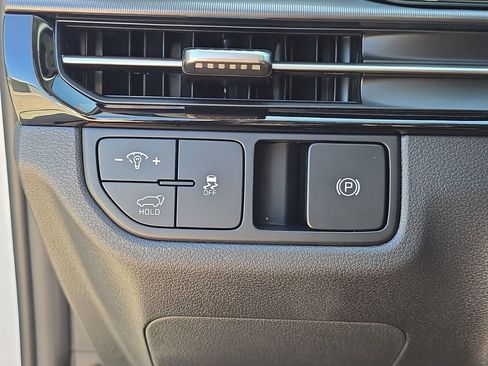 New 2026 Kia Sportage EX FWD image 29