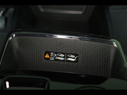 New 2026 Chevrolet Equinox RS image 21