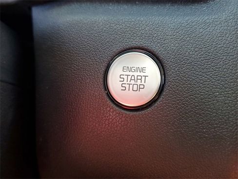 Certified 2023 Kia Sorento SX Prestige image 30