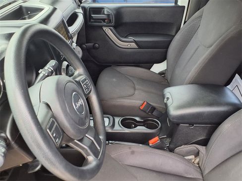 Used 2014 Jeep Wrangler Sport image 18
