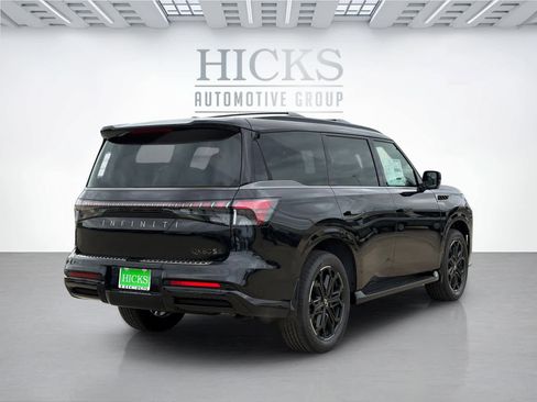 New 2026 INFINITI QX80 4WD w/ Sport Exterior Package image 5