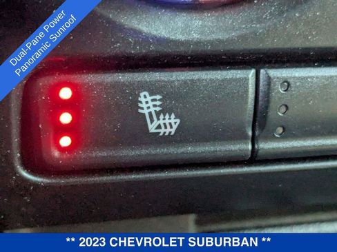 Used 2023 Chevrolet Suburban Z71 w/ Luxury Package image 31