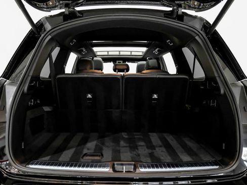 Used 2024 Mercedes-Benz GLS 450 4MATIC image 49