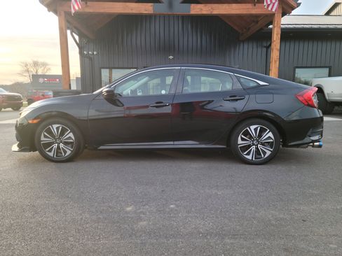 Used 2018 Honda Civic EX-T image 23