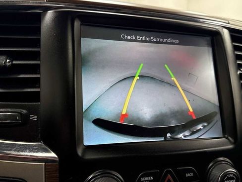 Used 2016 RAM 1500 Laramie w/ Convenience Group image 19