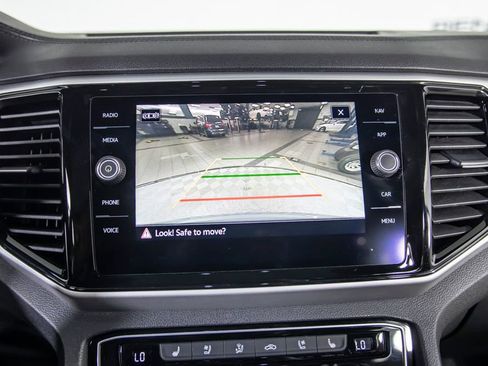 Used 2021 Volkswagen Atlas Cross Sport SEL Premium R-Line AWD/4WD image 29