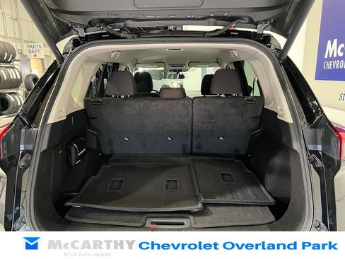 Used 2025 Nissan Rogue SV AWD/4WD image 25